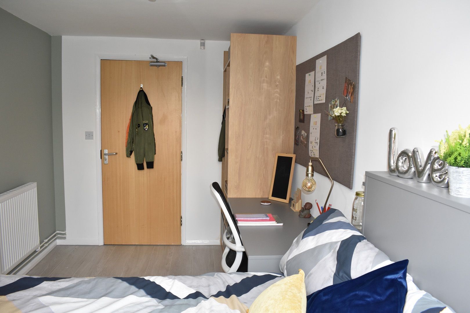 5 Bed Apartment (shared)